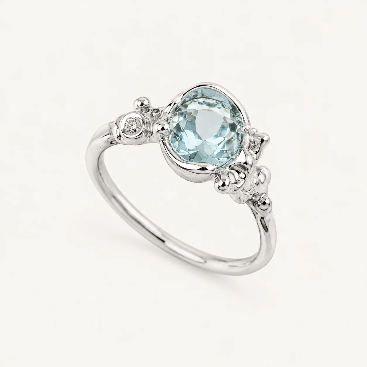 Aquamarine Estel Ring in silver-rhodium plated sterling silver on a white background